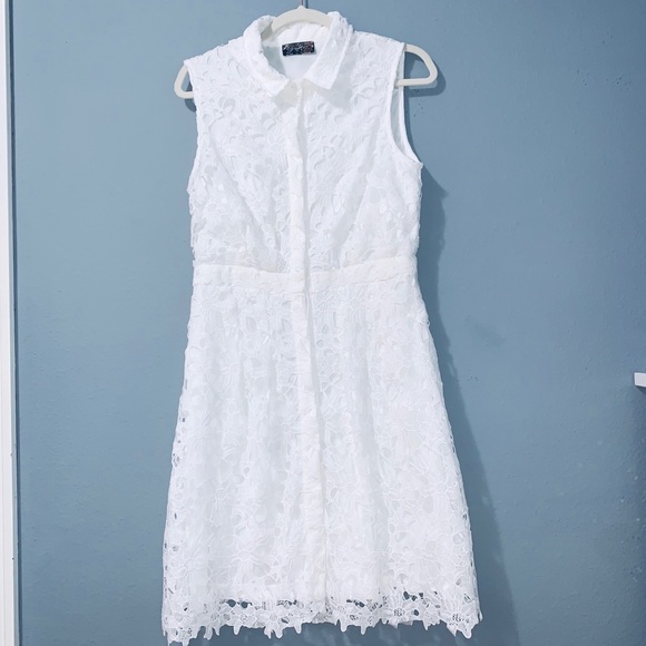 Dress - Picture 1 of 6